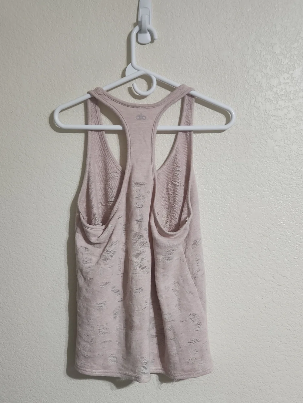 ALO Yoga Pure Tank Top Powder Pink Distressed Size Large Approx